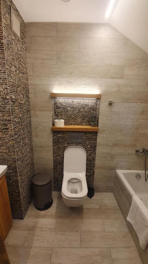 Chata Viktorka Pec pod Snezkou Bagian luar foto